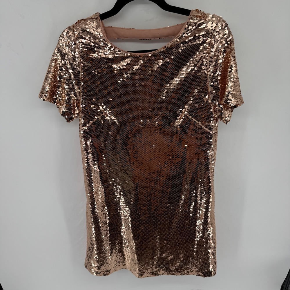 In Loom Rose Gold Sequin Dress Small Open Back Short Sleeve Mini Party Shift